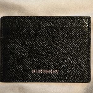 Burberry NWOT card holder can be mens or women's